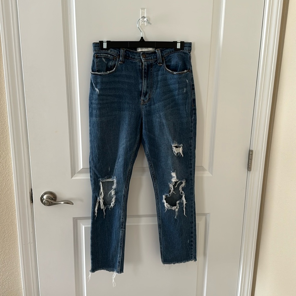 Abercrombie size 2 mom jeans distressed in medium wash